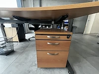 2 formica houten bureautafels vario - afbeelding 4 van  10