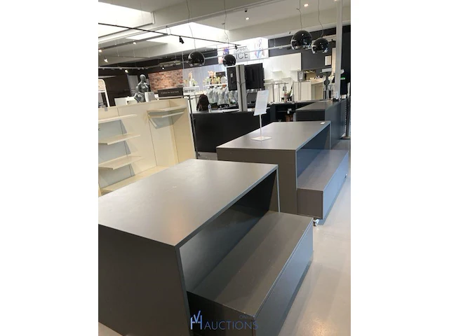 2 formica winkelopstellingen - afbeelding 2 van  3