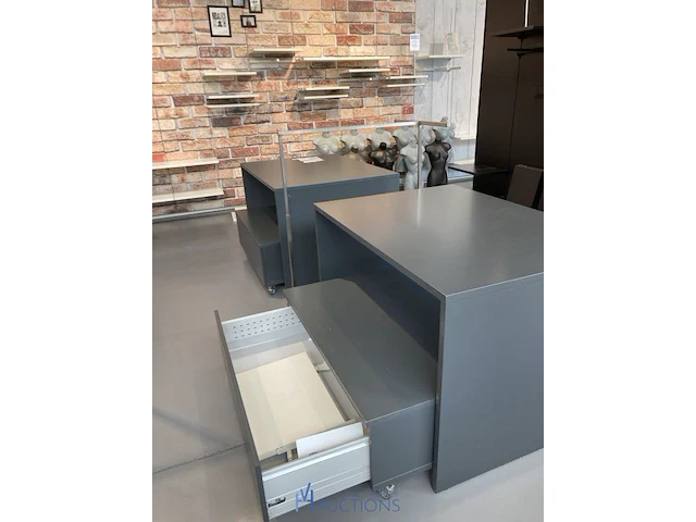 2 formica winkelopstellingen - afbeelding 2 van  3