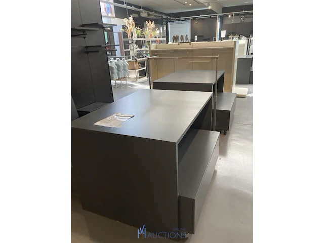 2 formica winkelopstellingen - afbeelding 3 van  3