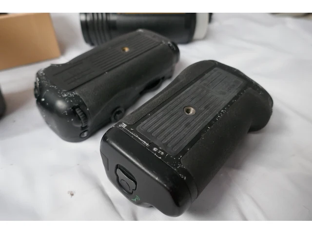 2 fototoestellen nikon - afbeelding 6 van  10