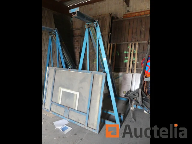 2 frames voor basketbalring - afbeelding 3 van  9