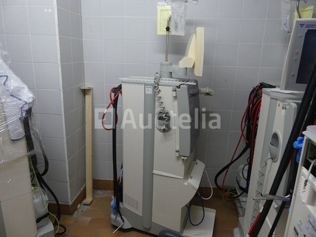 2 fresenius 5008 dialyse generatoren (5veadf56 + 5veadf70) - afbeelding 15 van  17