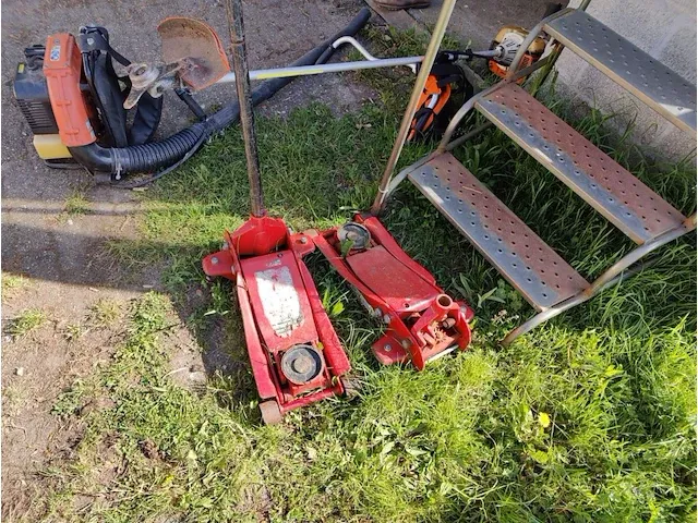 2 garagekrikken capaciteit 2500kg - afbeelding 3 van  5