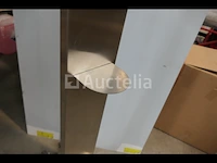 2 geldispensers op roestvrijstalen steun en zwenkwielen - afbeelding 5 van  7