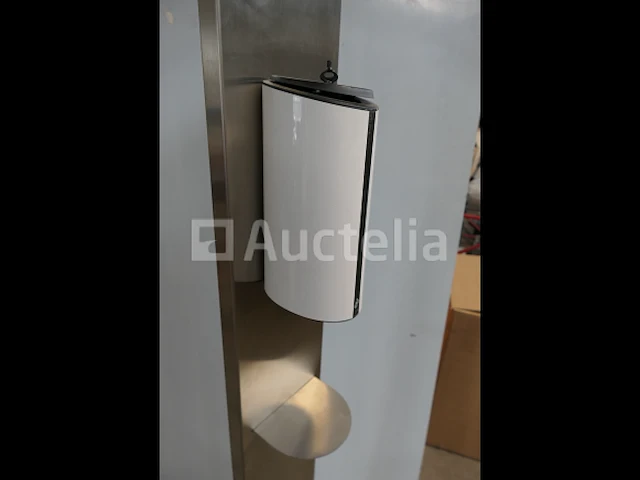 2 geldispensers op roestvrijstalen steun en zwenkwielen - afbeelding 4 van  7