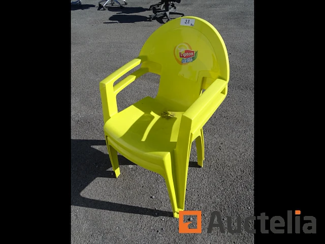 2 gele ice tea pvc stoelen - afbeelding 1 van  5
