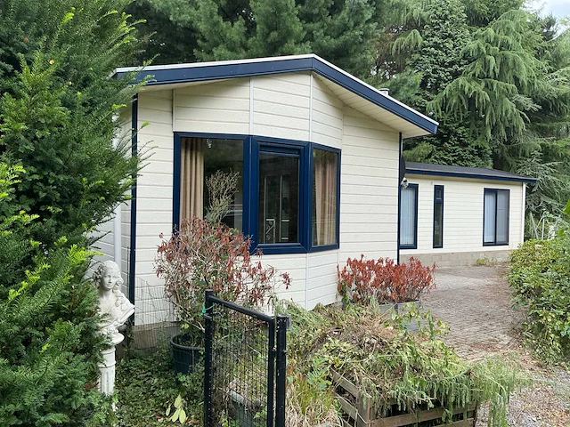 2 geschakelde chalets - afbeelding 1 van  32