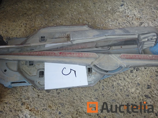 2 gesneden tegels l70cm van merk sigma professioneel type - afbeelding 2 van  2