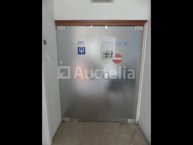 2 glazen draaideuren - afbeelding 1 van  6