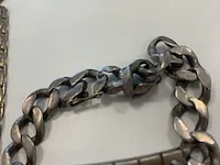 2 goudkoleurige kettingen en 1 zilverkleurige armband - afbeelding 3 van  7