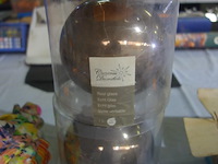 2 grote kerstbollen in glas (brons) - afbeelding 1 van  1