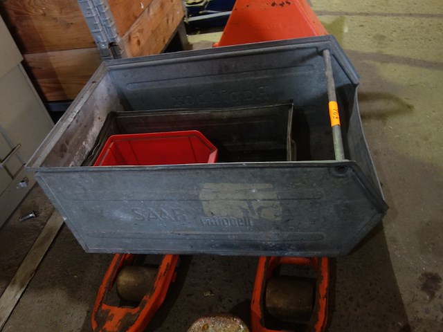 2 grote metalen bakken - afbeelding 3 van  3