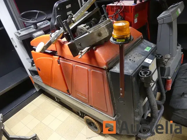 2 hako hakomatic b910 scrubbers - afbeelding 9 van  22