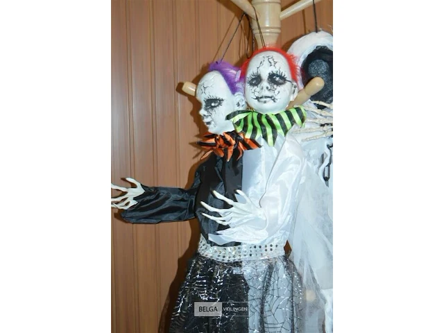 2 halloween deco poppen - afbeelding 2 van  5