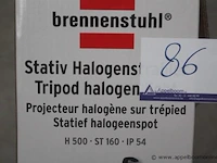 2 halogeenstralers op poot brennenstuhl - afbeelding 2 van  4