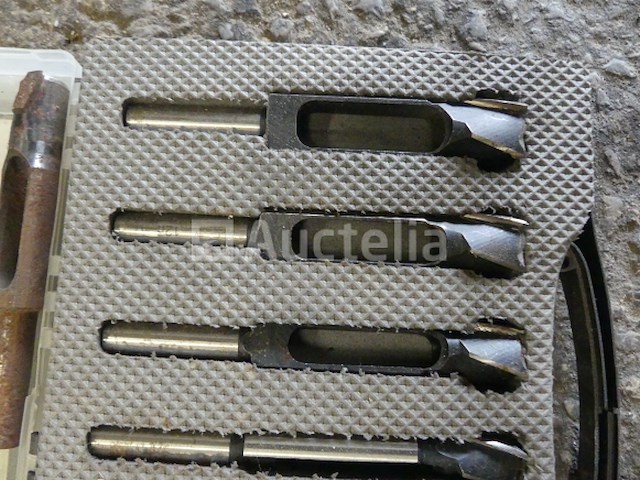 2 handgereedschap - afbeelding 6 van  14