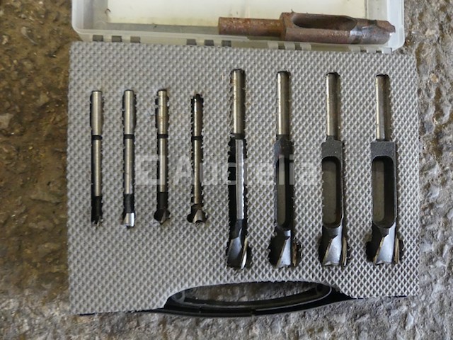 2 handgereedschap - afbeelding 12 van  14