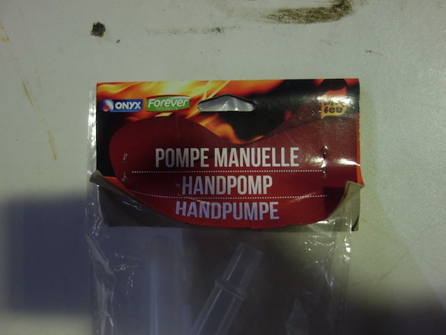 2 handpompen - afbeelding 3 van  4
