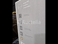2 hangende toiletten - afbeelding 1 van  3