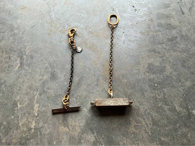 2 hijskettingen voor bobijnen overige aannemersmateriaal (2x) - afbeelding 2 van  2