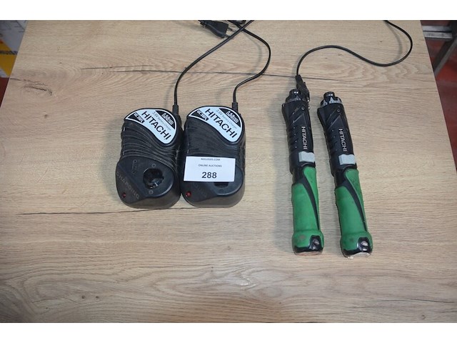 2 hitachi accu schroefmachines db3dl2 met 2 laders en 2 accu (b402) - afbeelding 1 van  5