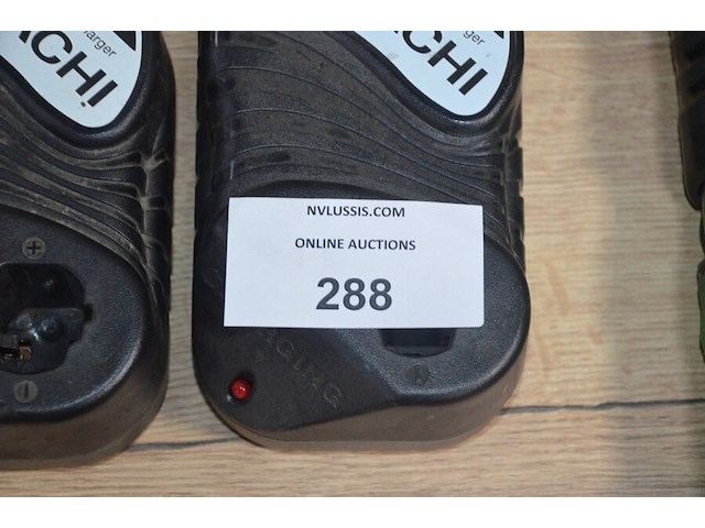 2 hitachi accu schroefmachines db3dl2 met 2 laders en 2 accu (b402) - afbeelding 2 van  5