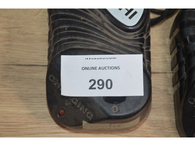 2 hitachi accu schroefmachines db3dl2 met 2 laders en 2 accu (b402) - afbeelding 2 van  5