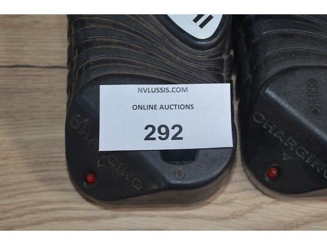 2 hitachi accu schroefmachines db3dl2 met 2 laders en 2 accu (b402) - afbeelding 2 van  5