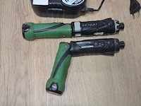 2 hitachi accu schroefmachines db3dl2 met 2 laders en 2 accu (b402) - afbeelding 3 van  5