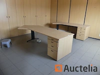 2 hoek bureaus - afbeelding 1 van  6