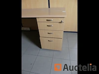 2 hoek bureaus - afbeelding 1 van  6