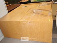 2 houten burelen