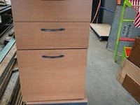 2 houten burelen - afbeelding 2 van  5