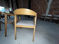 2 houten stoelen - afbeelding 5 van  8