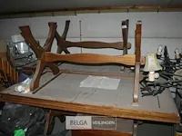 2 houten tafels - afbeelding 1 van  4