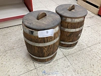 2 houten tonnen - afbeelding 2 van  3