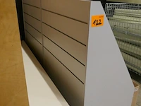 2 houten winkelrekken - afbeelding 5 van  5