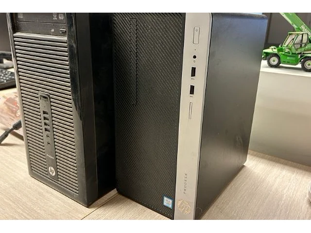 2 hp desktop, 2 schermen - afbeelding 3 van  13