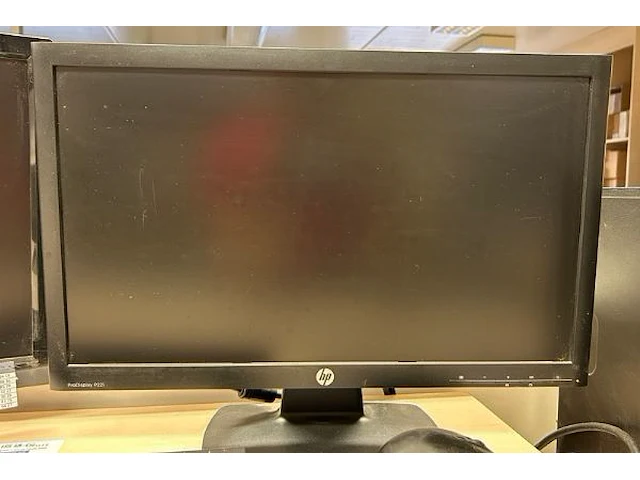 2 hp desktop, 2 schermen - afbeelding 9 van  13