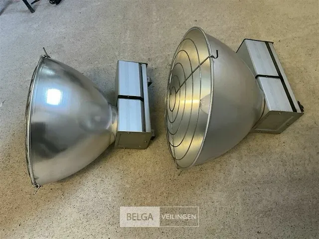 2 identieke fabriekslampen - afbeelding 4 van  6