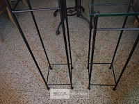 2 ijzeren bijzet tafels met glazen blad - afbeelding 3 van  3