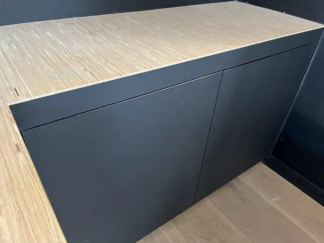 2 ingebouwde lage wandkasten - afbeelding 4 van  13