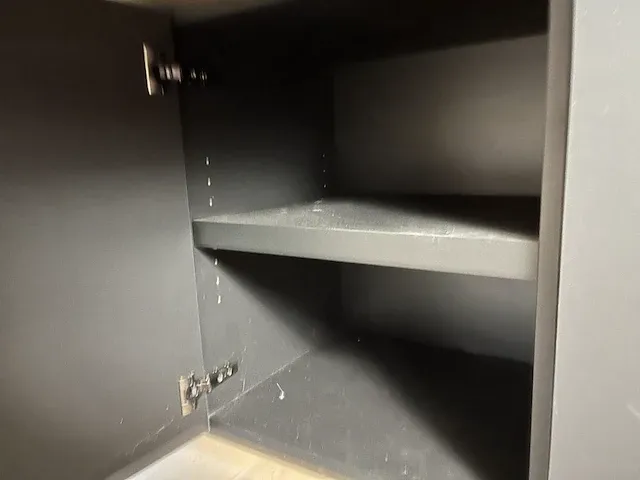 2 ingebouwde lage wandkasten - afbeelding 12 van  13