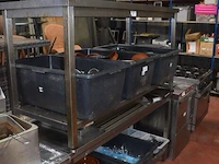 2 inox leggers, 2 inox werktafels 1,60 m (20,23) - afbeelding 1 van  5