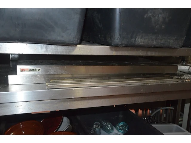 2 inox leggers, 2 inox werktafels 1,60 m (20,23) - afbeelding 5 van  5