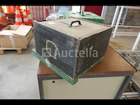 2 insectenvallen; wespen, bijen,... - afbeelding 4 van  8