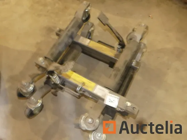 2 jack jacks voor verhuizing wiltec voertuigen - afbeelding 2 van  3