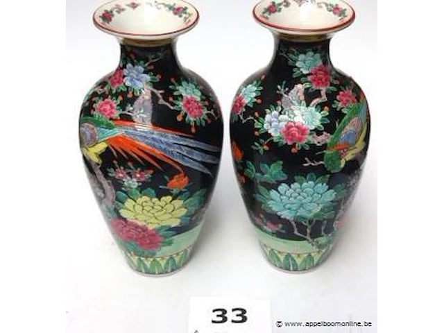 2 japanse vazen h 37 - afbeelding 1 van  3