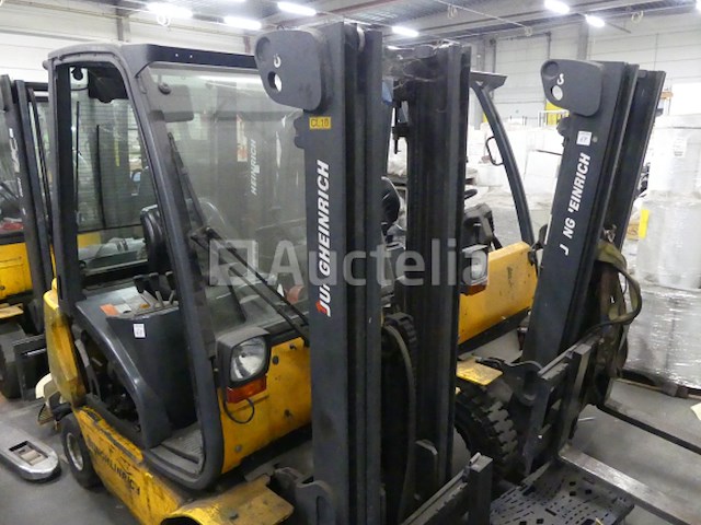 2 jungheinrich tfg20a gas vorkheftrucks - afbeelding 10 van  17